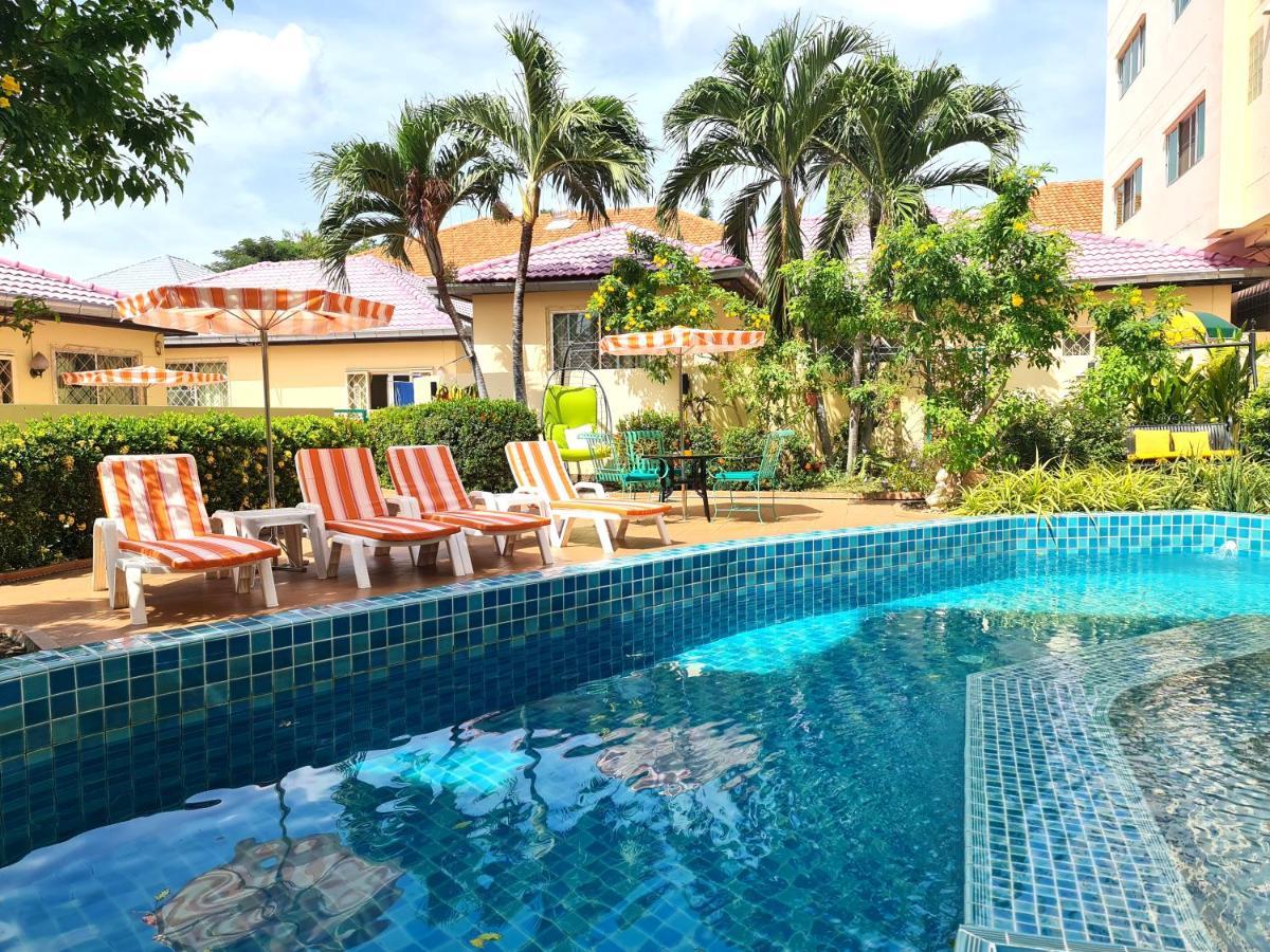 Butterfly Garden Boutique Residences By Frasier, A Lifestyle Destination Apt And Villas 1 To 3 Bedroom Units, 2 Full Bathrooms, Rain Shower, Spa Bath, Complete Kitchen, Staff 24-7,Fast Fiber Optic Wifi, 55" Smart Tv'S, Free Bbq, Pattaja Kültér fotó