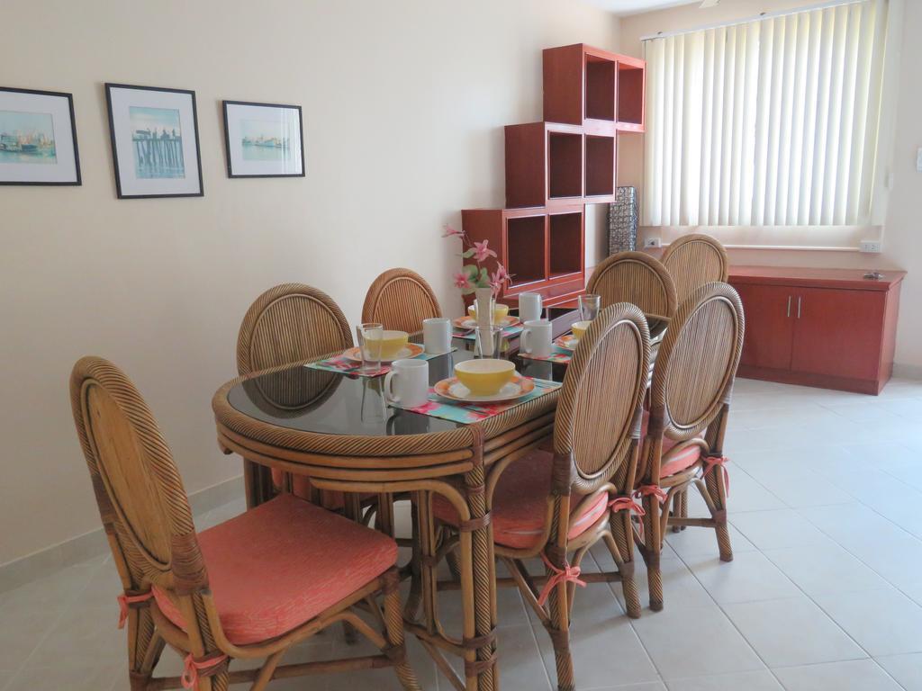Butterfly Garden Boutique Residences By Frasier, A Lifestyle Destination Apt And Villas 1 To 3 Bedroom Units, 2 Full Bathrooms, Rain Shower, Spa Bath, Complete Kitchen, Staff 24-7,Fast Fiber Optic Wifi, 55" Smart Tv'S, Free Bbq, Pattaja Kültér fotó